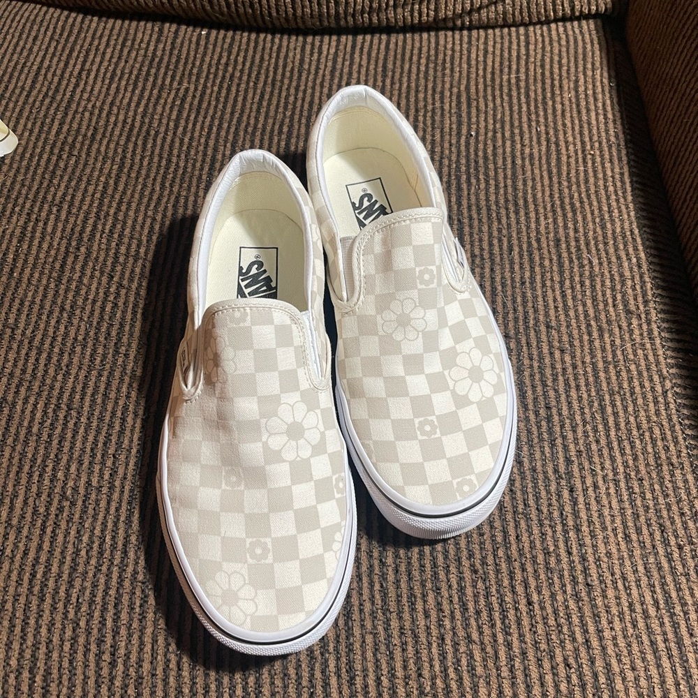 Brand new Chucks. Only worn once, all inside walking.